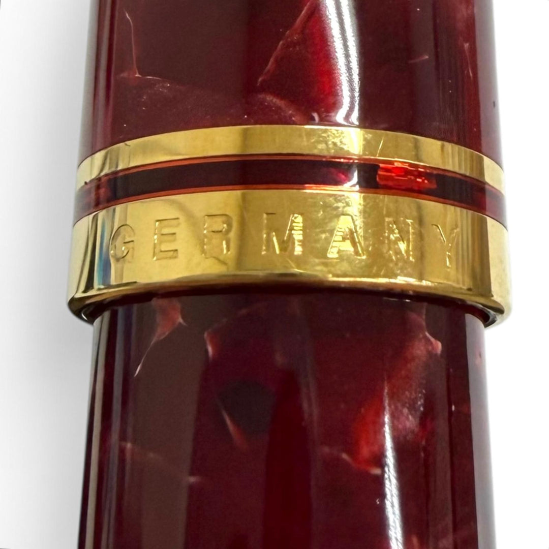 極美品□PERIKAN ペリカン M600 スーベレーン ペン先14K Mニブ キャップ 吸入式 万年筆 ルビーレッド ゴールド ドイツ製 メンズ 箱付き