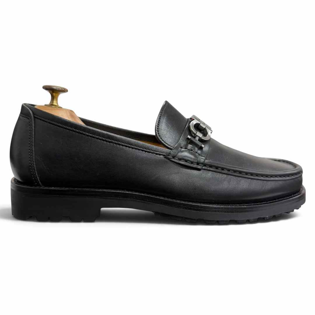 未使用品□Salvatore Ferragamo サルヴァトーレフェラガモ レザー ダブルガンチーニ ローファー ブラック 7 EE イタリア製 箱・保存袋付