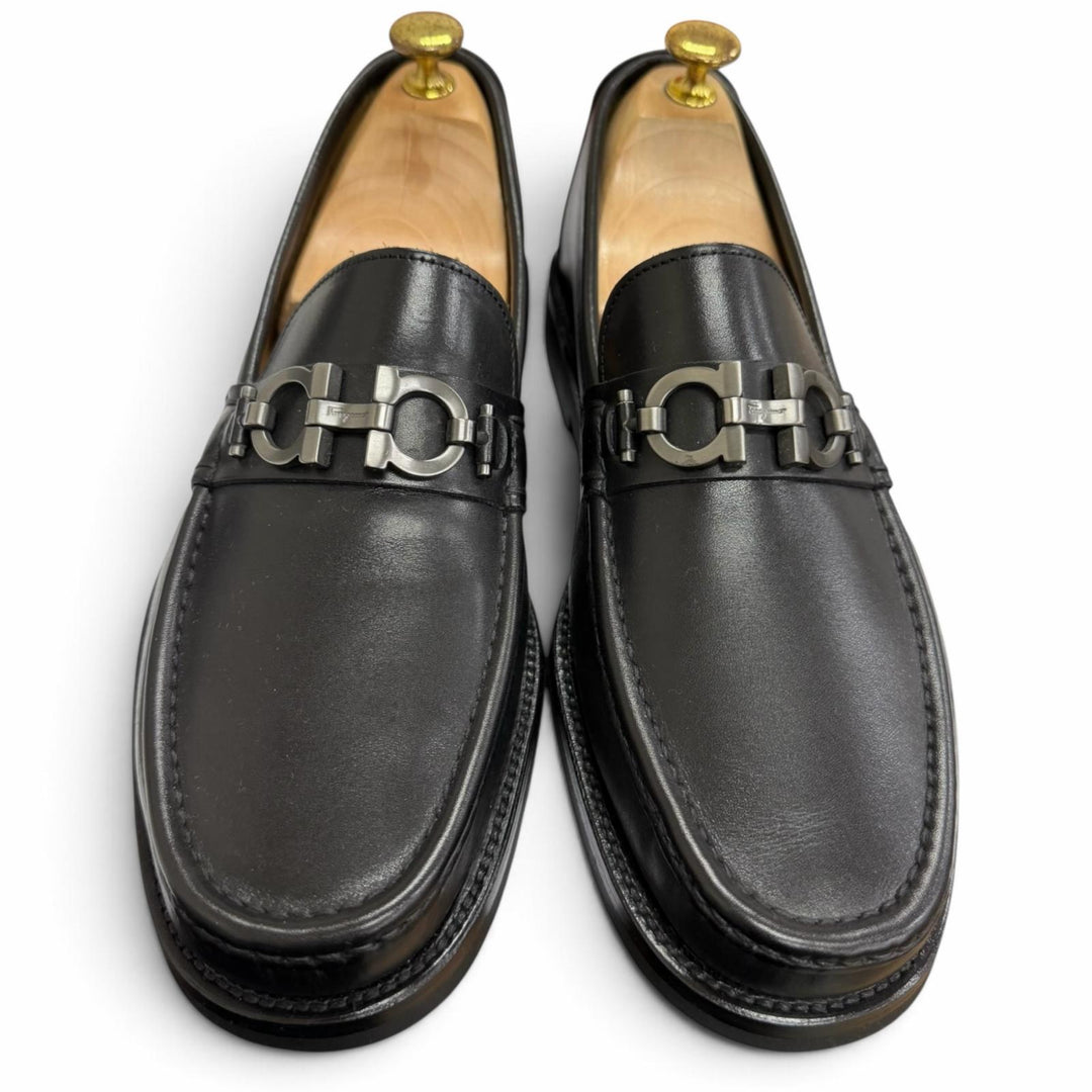 未使用品□Salvatore Ferragamo サルヴァトーレフェラガモ レザー ダブルガンチーニ ローファー ブラック 7 EE イタリア製 箱・保存袋付