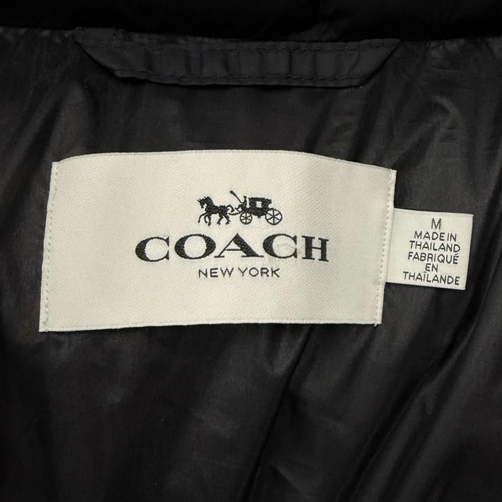 美品★COACH コーチ F57028 レザーロゴパッチ・ラムファー・フード付 ZIP UP ダウンコート ダウンジャケット ブラック M 正規品
